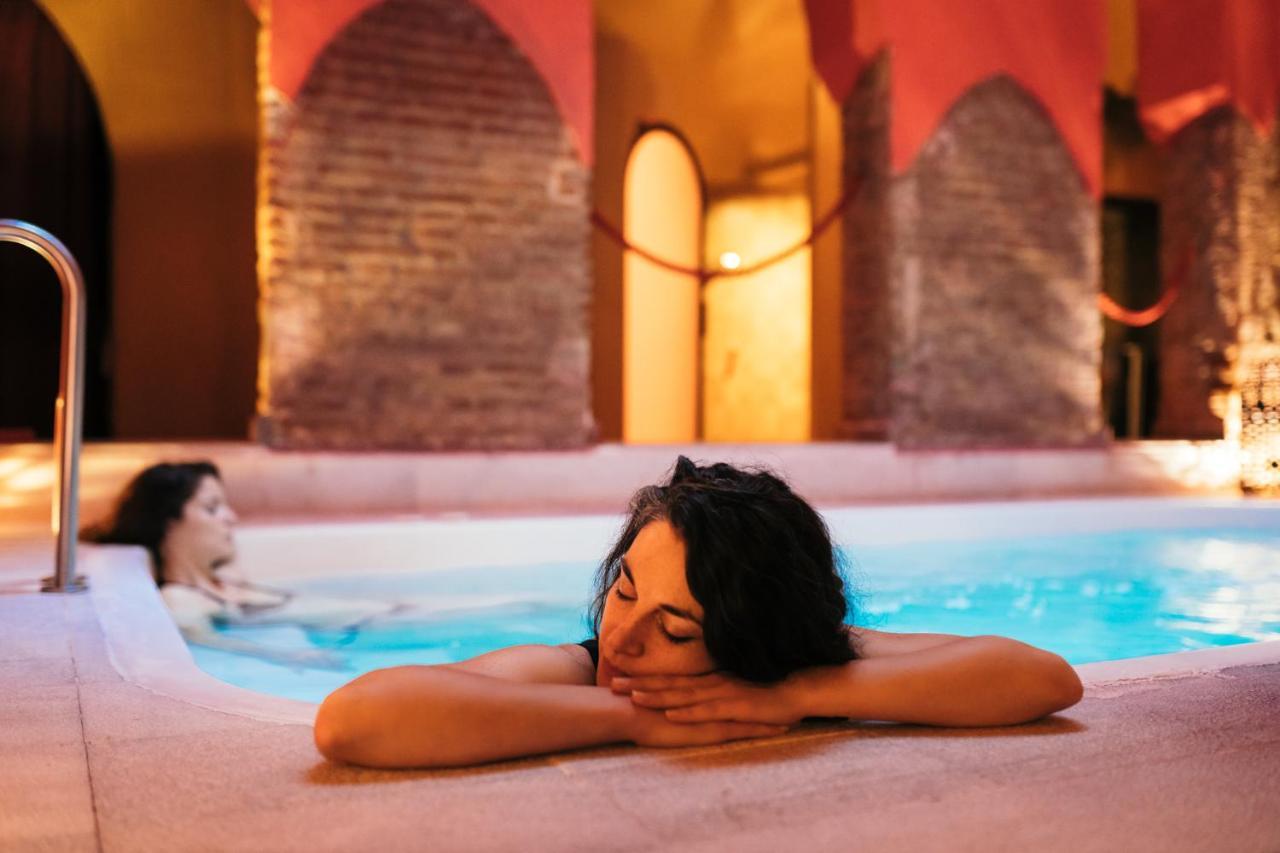 Arteaga Hostal & Banos Arabes Elvira غرناطة المظهر الخارجي الصورة
