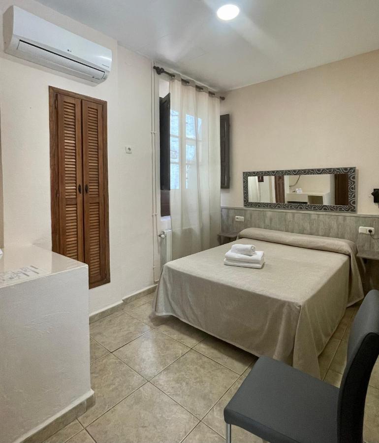 Arteaga Hostal & Banos Arabes Elvira غرناطة المظهر الخارجي الصورة